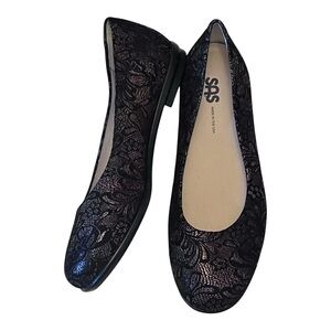 SAS Scenic black lace ballet flats 9M